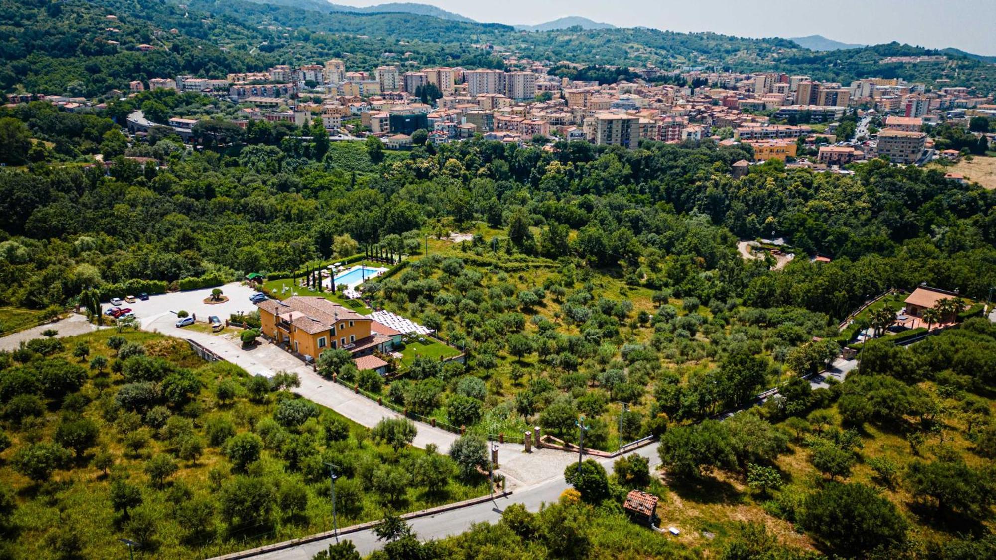Casale Degli Ulivi Resort Pellare Kültér fotó